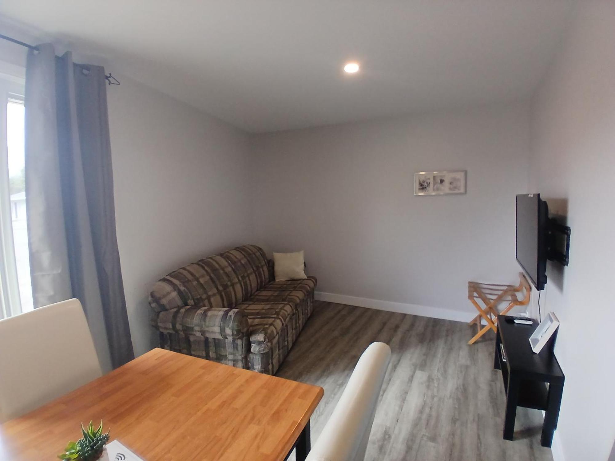 Habitations Zenith Apartment แซ็ง-ตาน-เดอ-โบเพร ภายนอก รูปภาพ